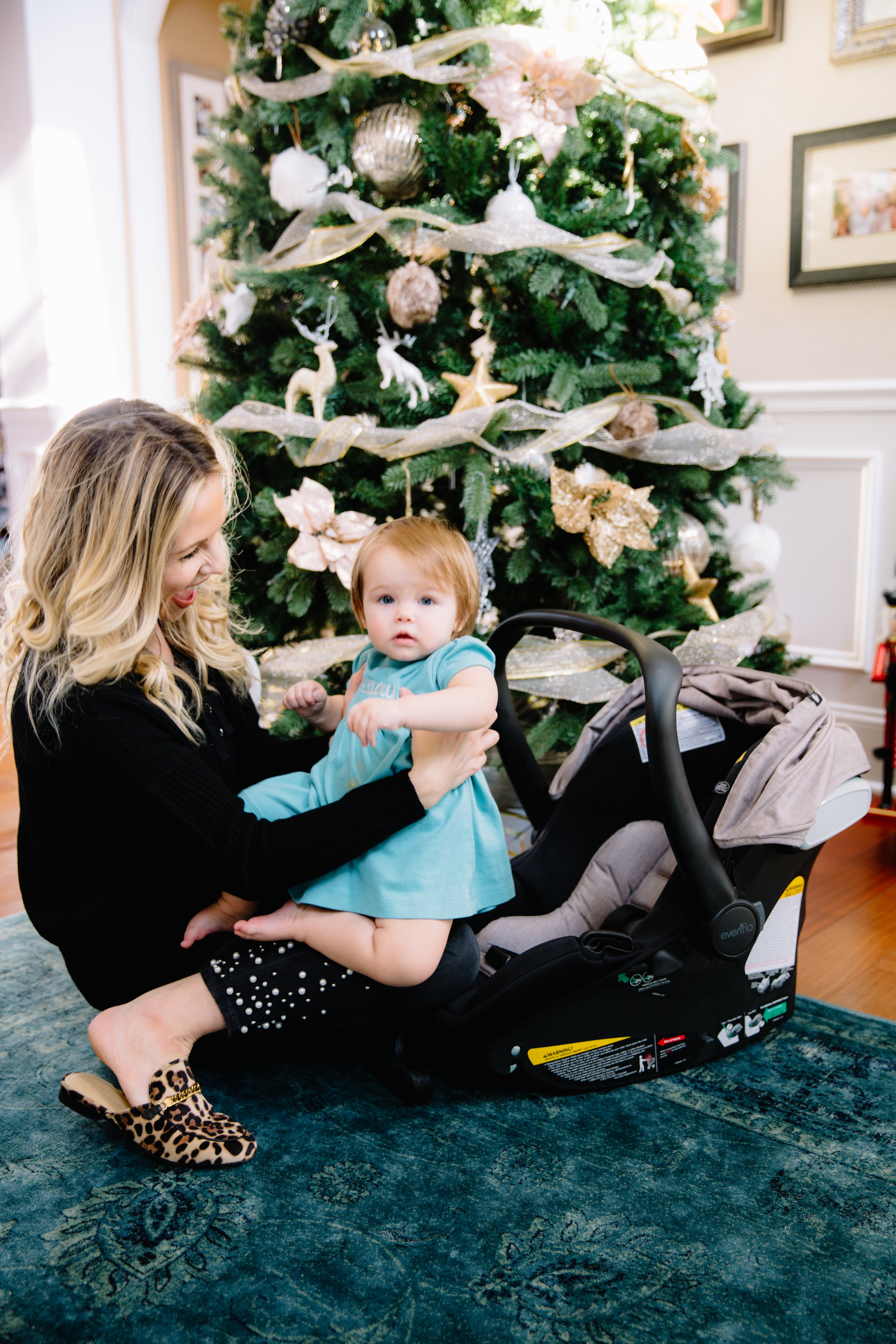 CHRISTMAS IN NASHVILLE: FAMILY EVENTS by popular Nashville blogger Nashville Wifestyles