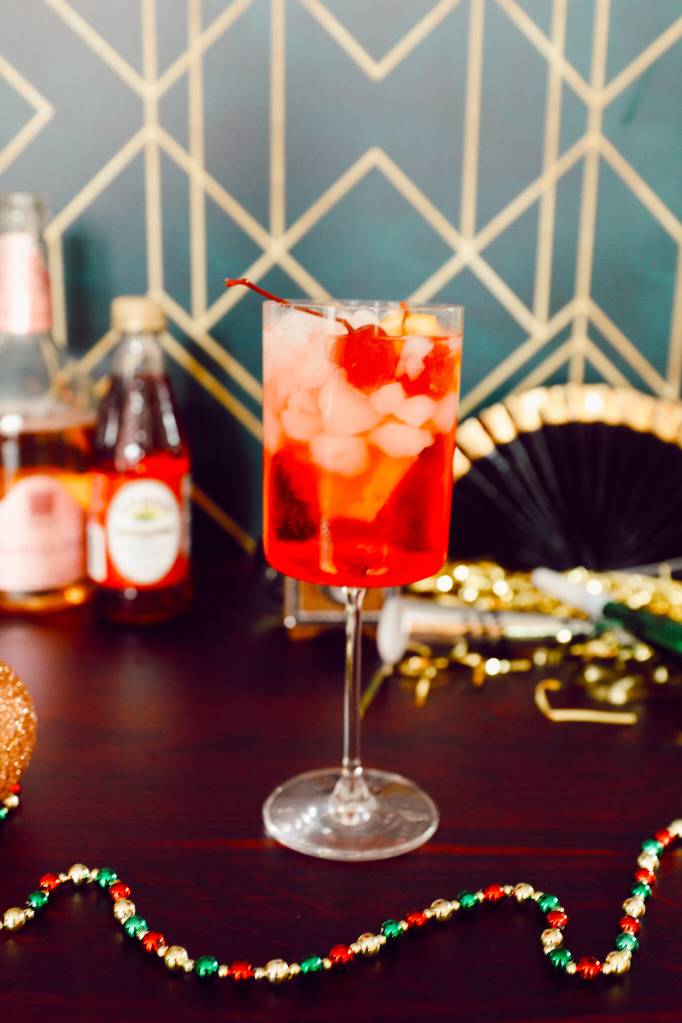NYE Cocktail Ideas: Champagne Shirley Temple | Nashville Wifestyles