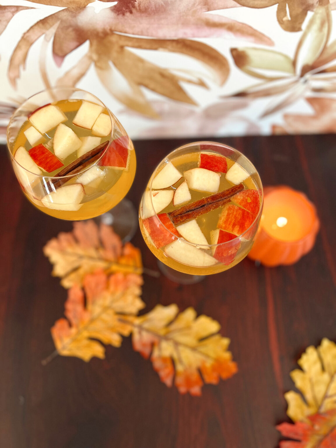 Fall Cocktails Autumn Sangria Recipe   43EE77F9 4CBA 4982 8B48 0E85A9B55015 1152x1536 