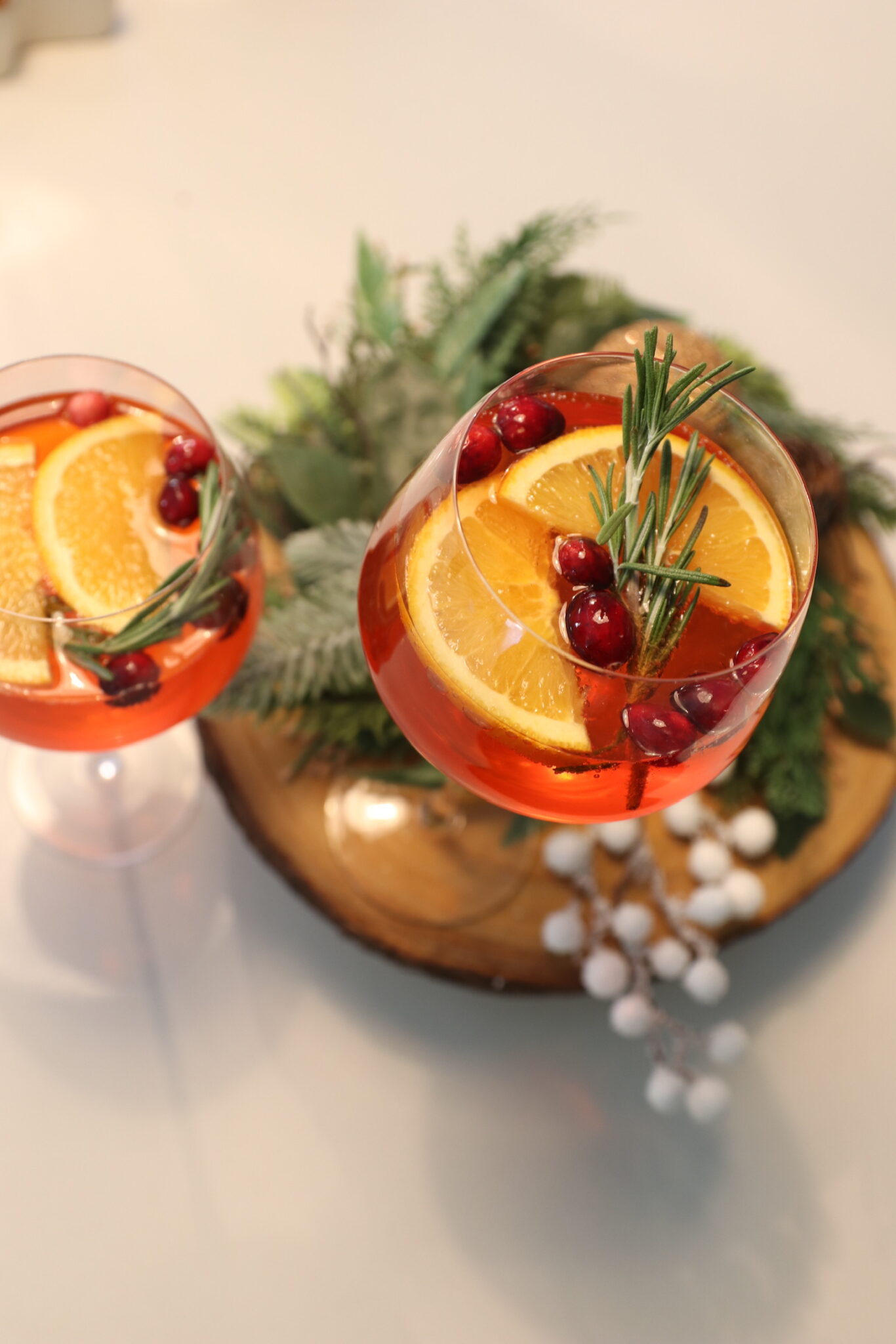 Festive Holiday Cocktail: Easy Cranberry Aperol Spritz Recipe ...