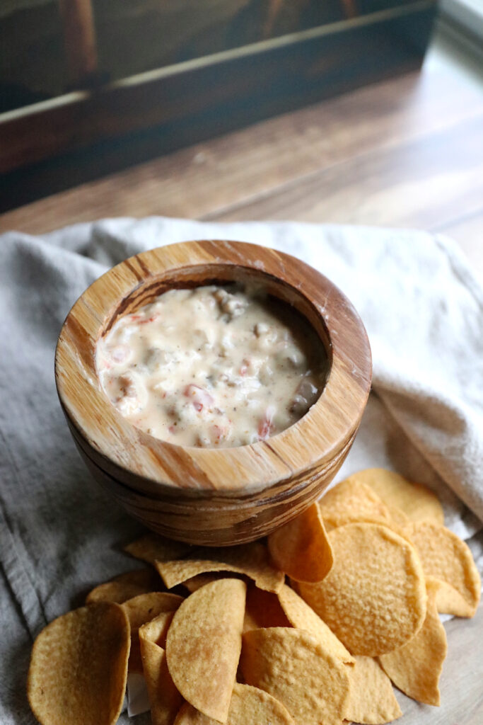 Top Nashville Lifestyle blogger, Nashville Wifestyles shares her Summer Smoked Cheese Dip Recipe! Click here to see it now! 