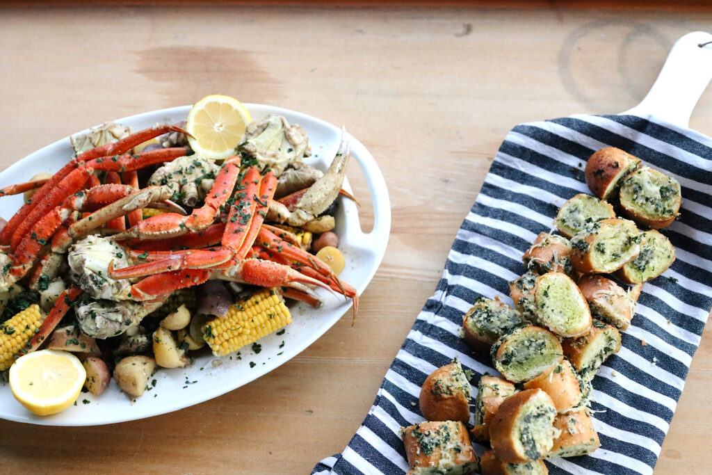 Top Nashville Lifestyle blogger, Nashville Wifestyles shares her Summer Seafood Boil Recipe. Click here it see it now!